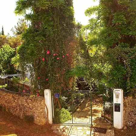 Regina Island Cres, 70m From The Sea Pensjonat