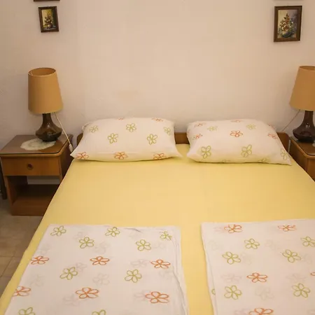 Regina Island Cres, 70m From The Sea Guest house Punta Kriza
