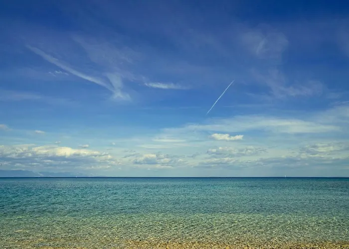 Regina Island Cres, 70m From The Sea Гостевой дом