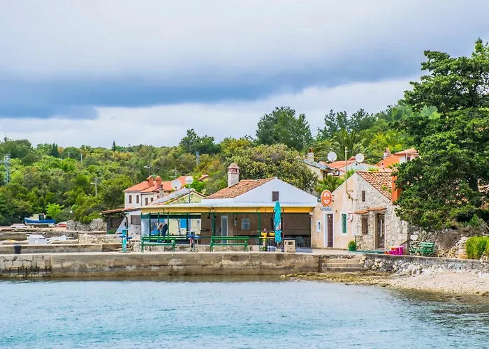 Regina Island Cres, 70m From The Sea Gasthof *